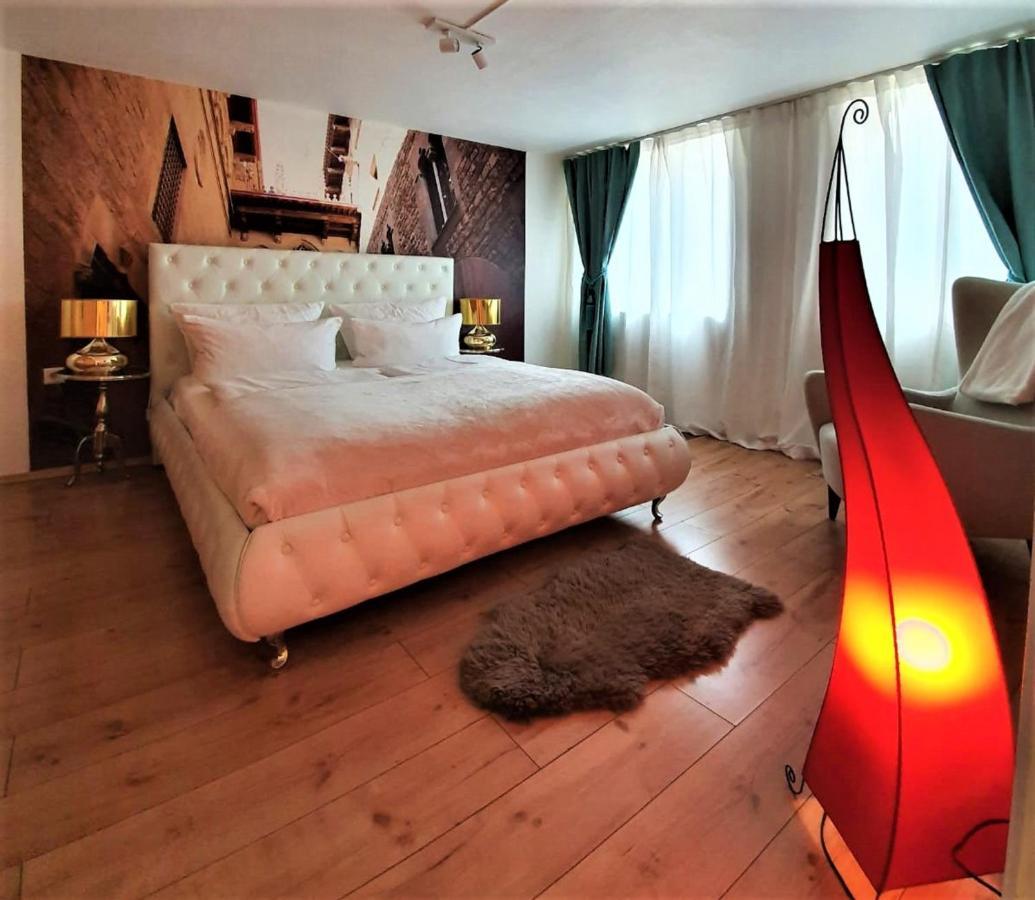Design Apartment Barcelonanights Freiburg im Breisgau Buitenkant foto